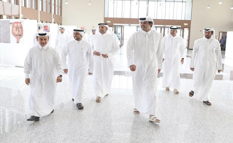 emir-visits-qatar-university