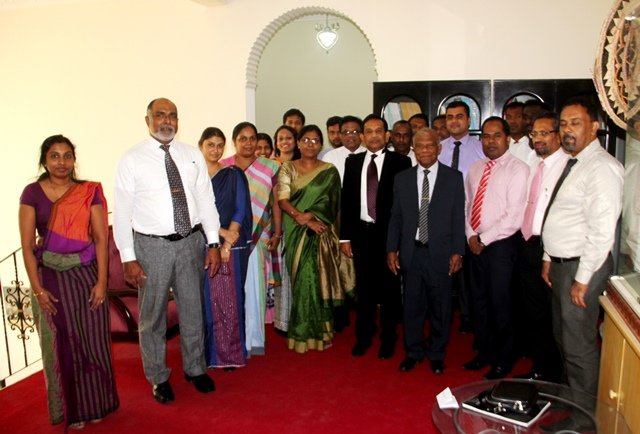 lanka-health-minister-with-embassy-oficials-and-staff