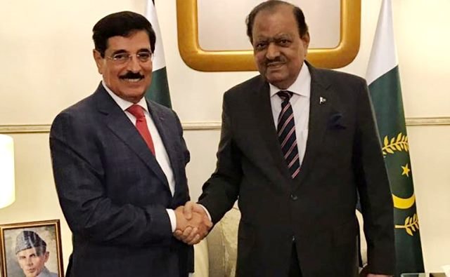 Qatar UNESCO Chief Position Contester Meets Pakistan President