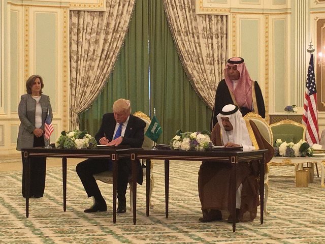 US-Saudi Arabia Signs Joint Vision Statement 20 May 2017
