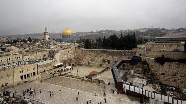 Istanbul Declaration Announces E. Jerusalem Capital of Palestine State