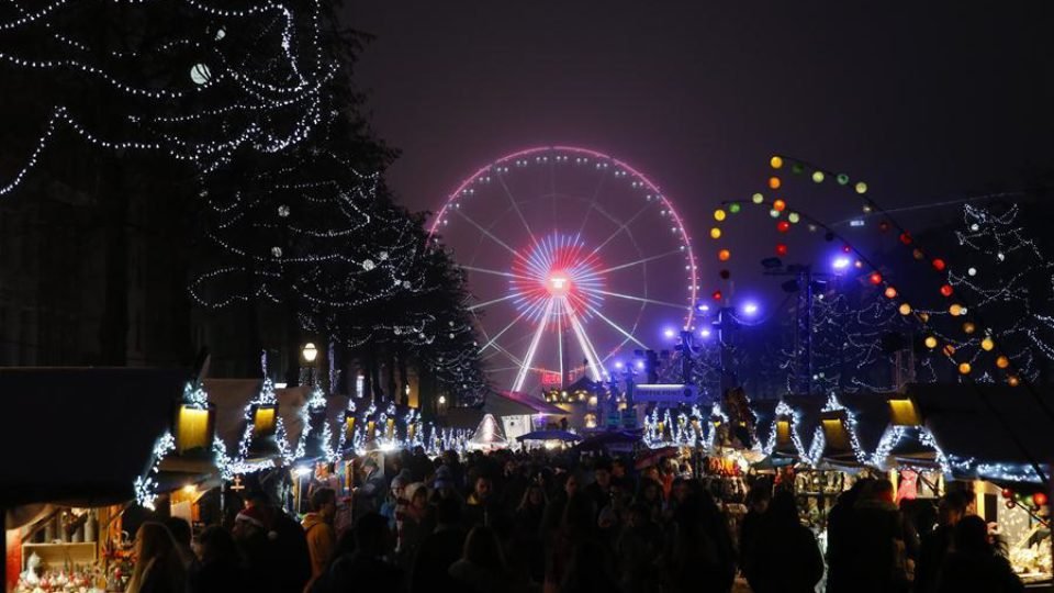 Christmas & New Year Celebrations Preparation Around the World