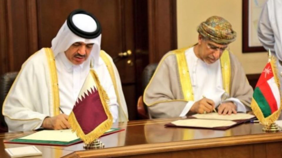  Mohammed bin Abdullah Al Rumaih (Left) and Dr Fuad bin Jaafar Al Sagwani signs MOU today in Muscat