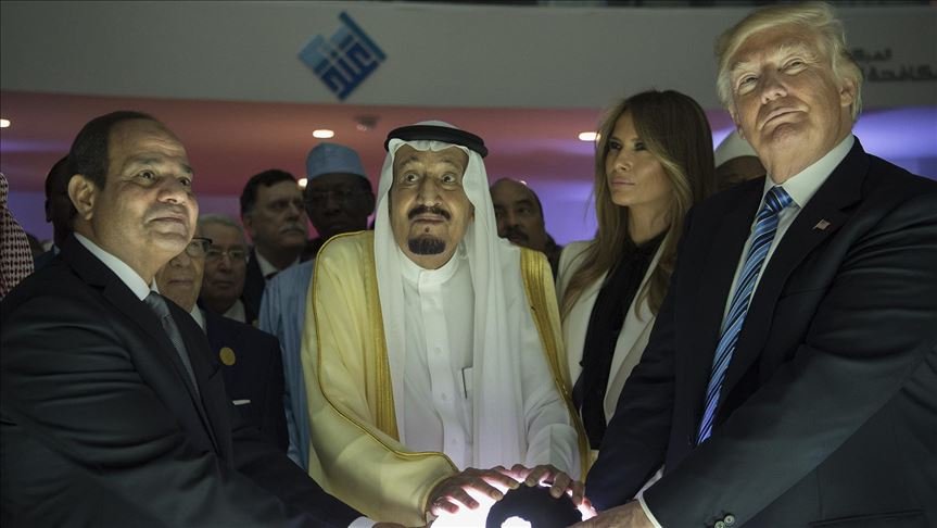 US President Donald Trump, US First lady Melania Trump, Saudi King Salman bin Abdulaziz AlSaud and Egyptian President Abdel Fattah ElSisi (pic Anadolu)