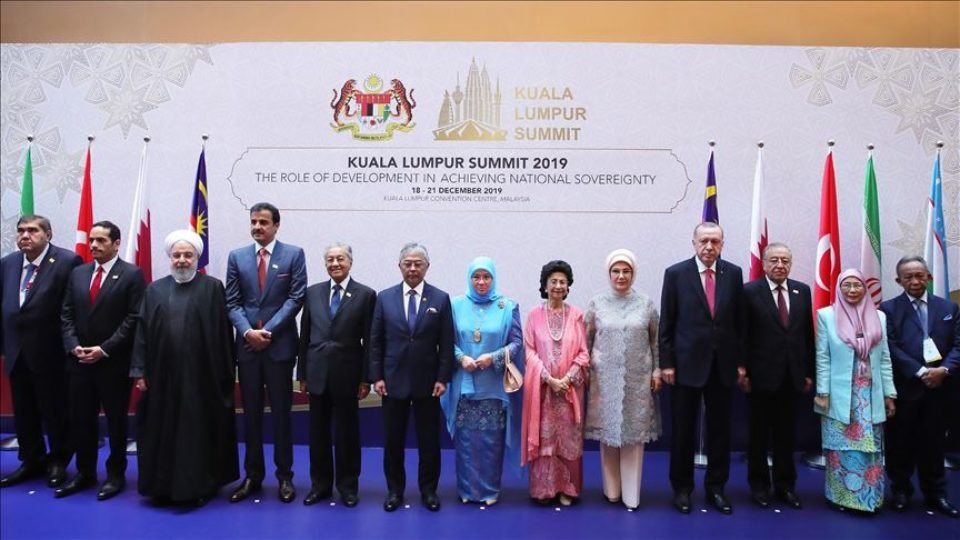 Malaysia Summit Seeks to Solve Issues of Muslim World, Should Build Own Market : Dr. Mahathir