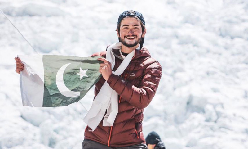 19 Years Old Pakistani Teenager Conquers World’s Top Peak – Mount Everest