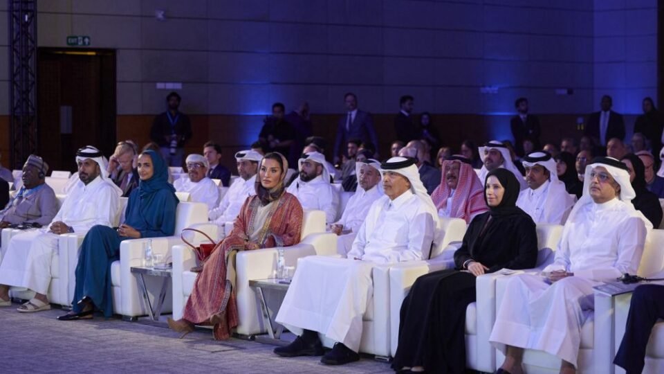 Qatar: HH Sheikha Moza Graces Launch of HBKU’s GlSR