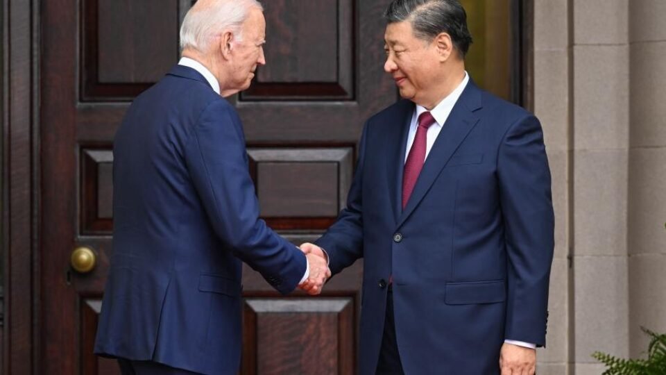 Xi, Biden Hold Historic Summit, A Number of MoUs Signed Between China and US