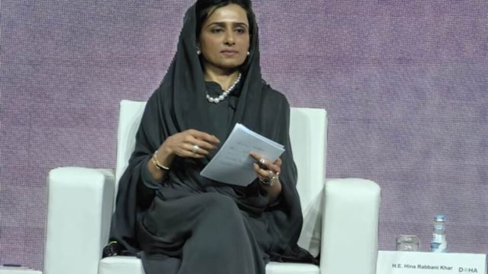 Doha Forum: Former Pakistan Foreign Minister Lauds Qatar’s Role in Conflict Resolution and Peacemaking